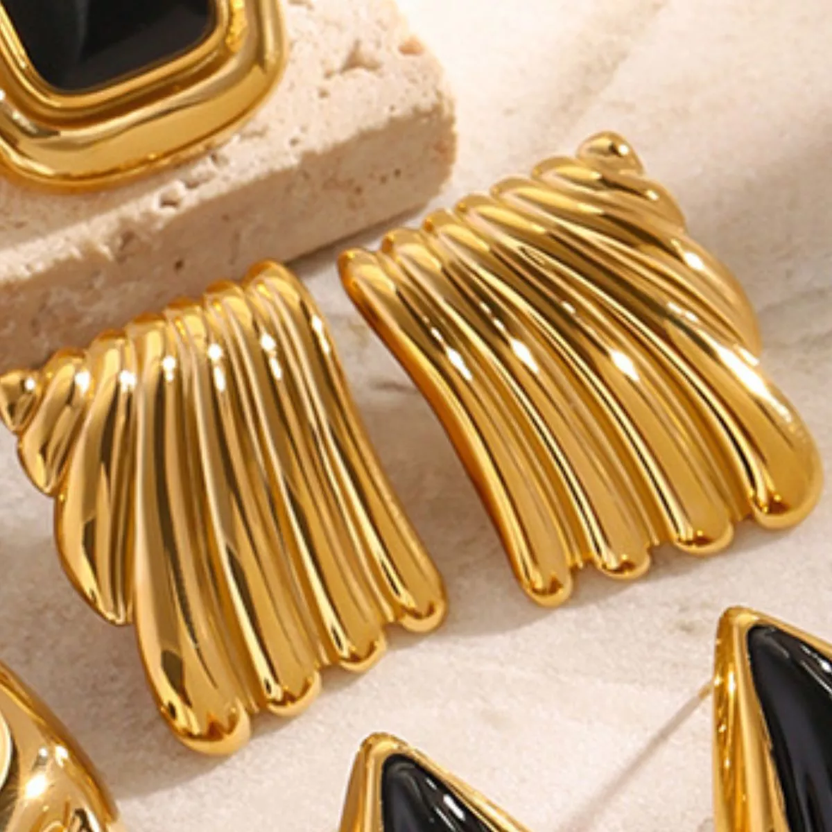 18K Gold-Plated Stainless Steel Minimalist Stud Earrings - Image 4