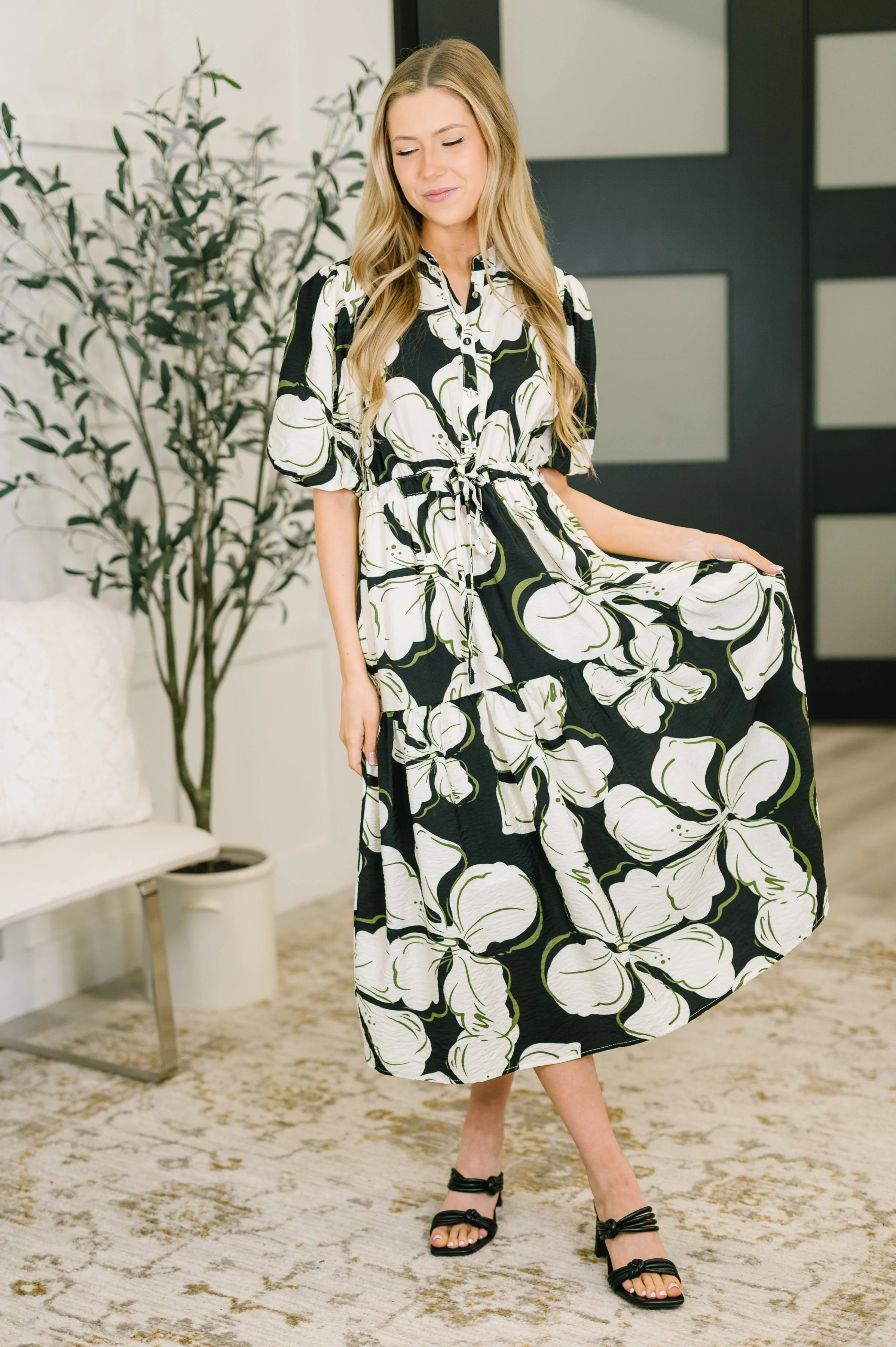 Art Show Puff Sleeve Midi Dress - Image 3