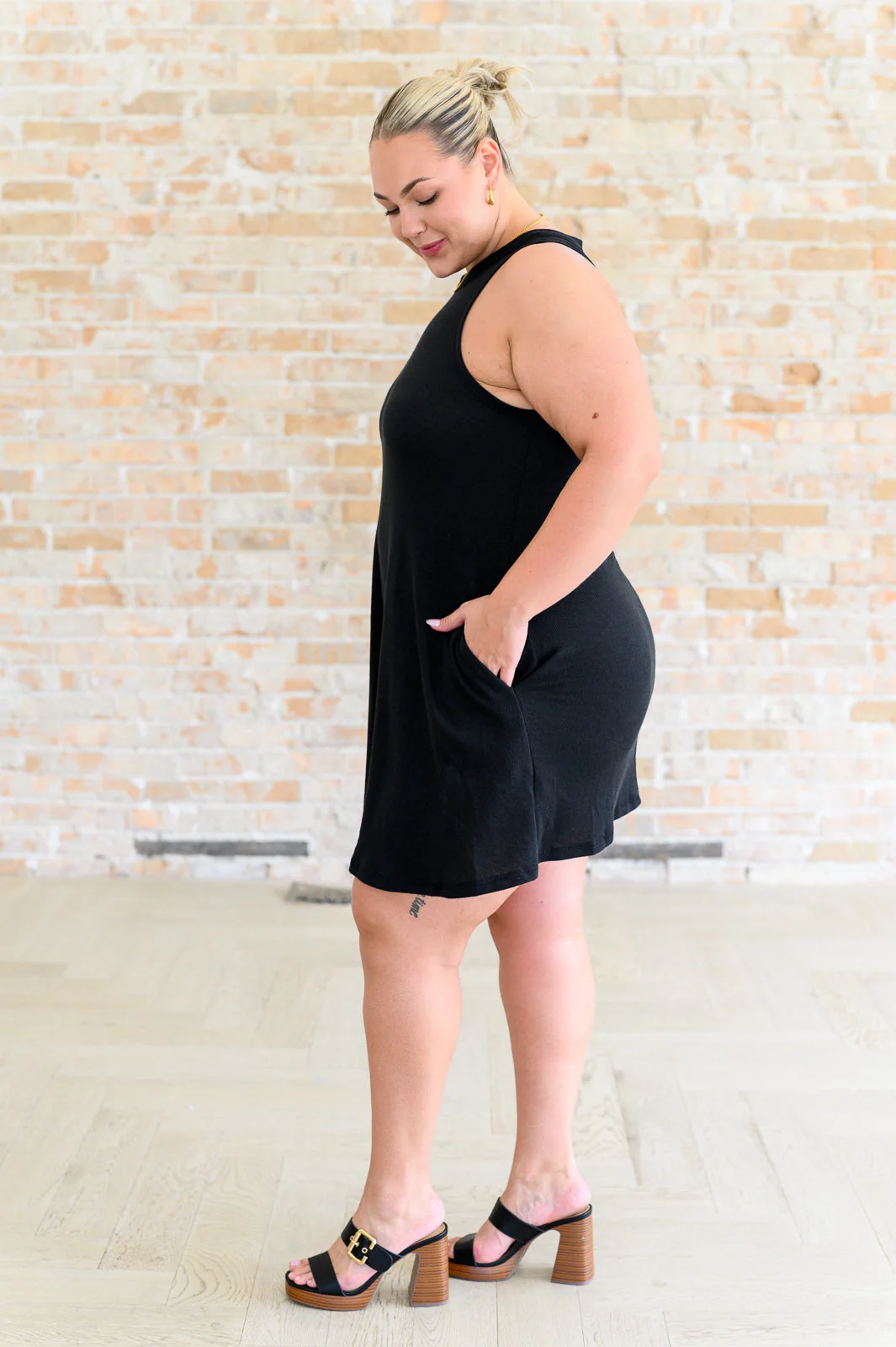 Back it Up Crisscross Cut-Out Back Dress - Image 4