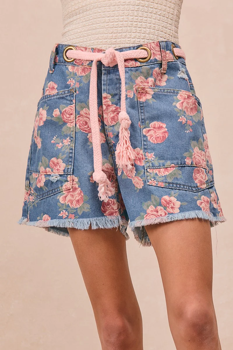 BiBi Braided Waist Belt Patch Pockets Floral Print Denim Shorts - Image 2