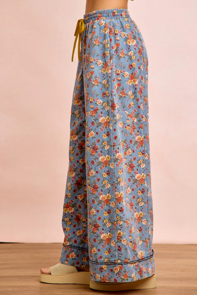 BiBi Floral Printed Drawstring Wide Pants - Image 3