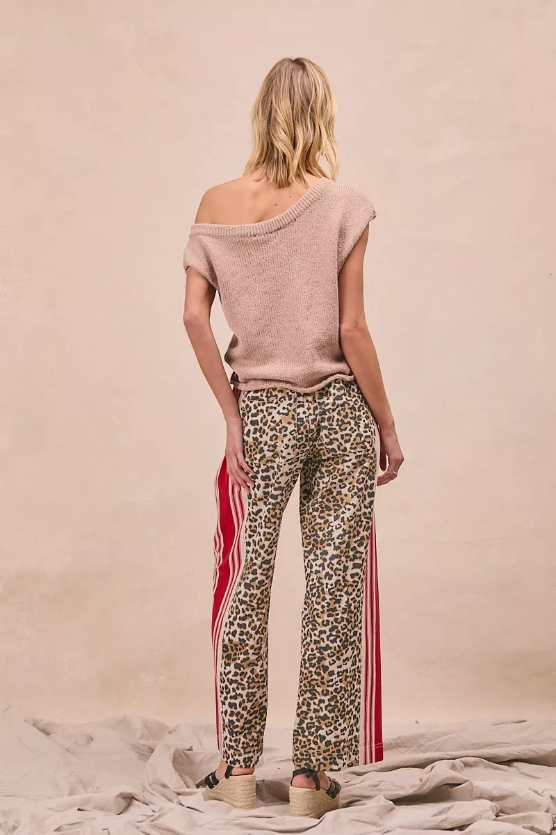 BiBi Leopard Print Pants with Side Contrast and Tucking Welt Pocke - Image 12