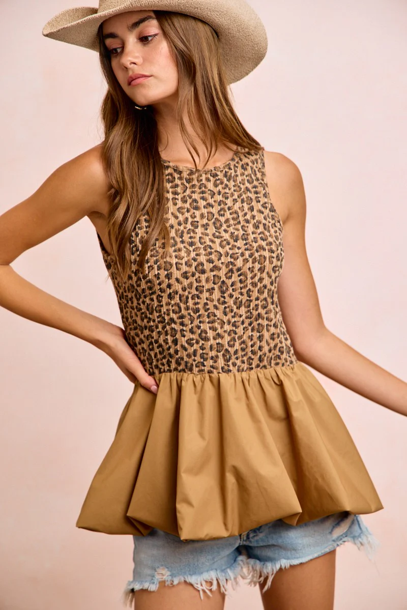 BiBi Rib Textured Leopard Sleeveless Bubble Peplum Top - Image 9