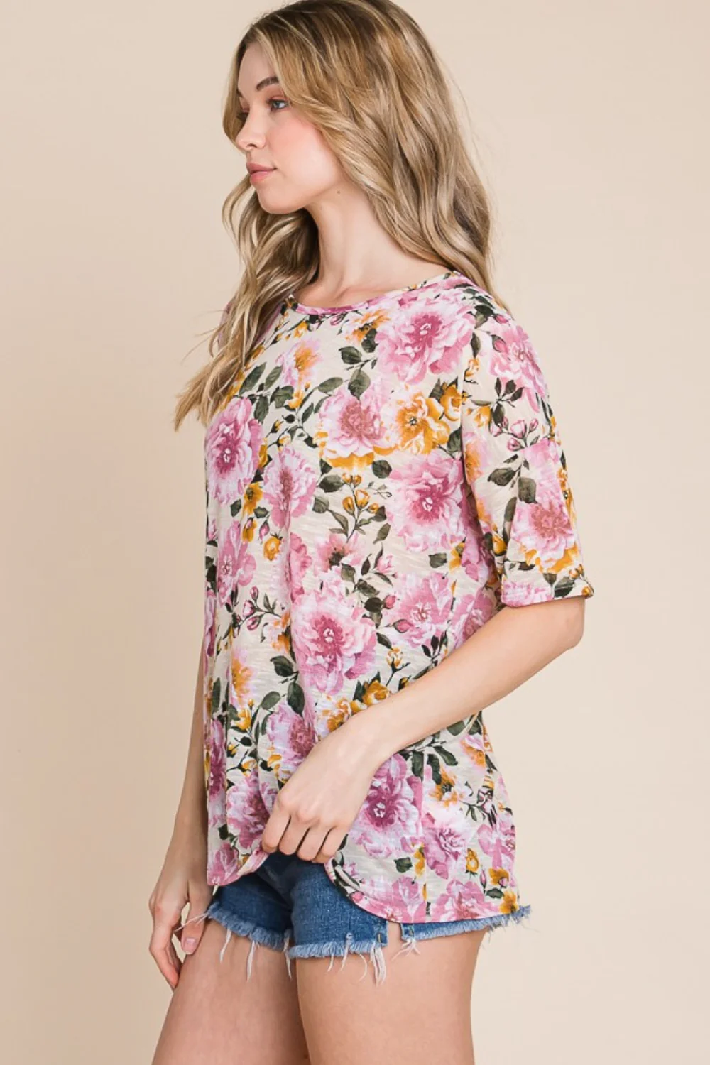 BOMBOM Floral Round Neck T-Shirt - Image 3