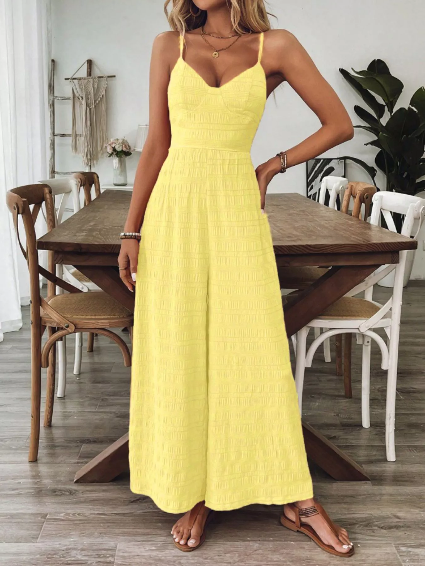 Bow Back Sleeveless Wide Leg Jumpsuit - Image 4