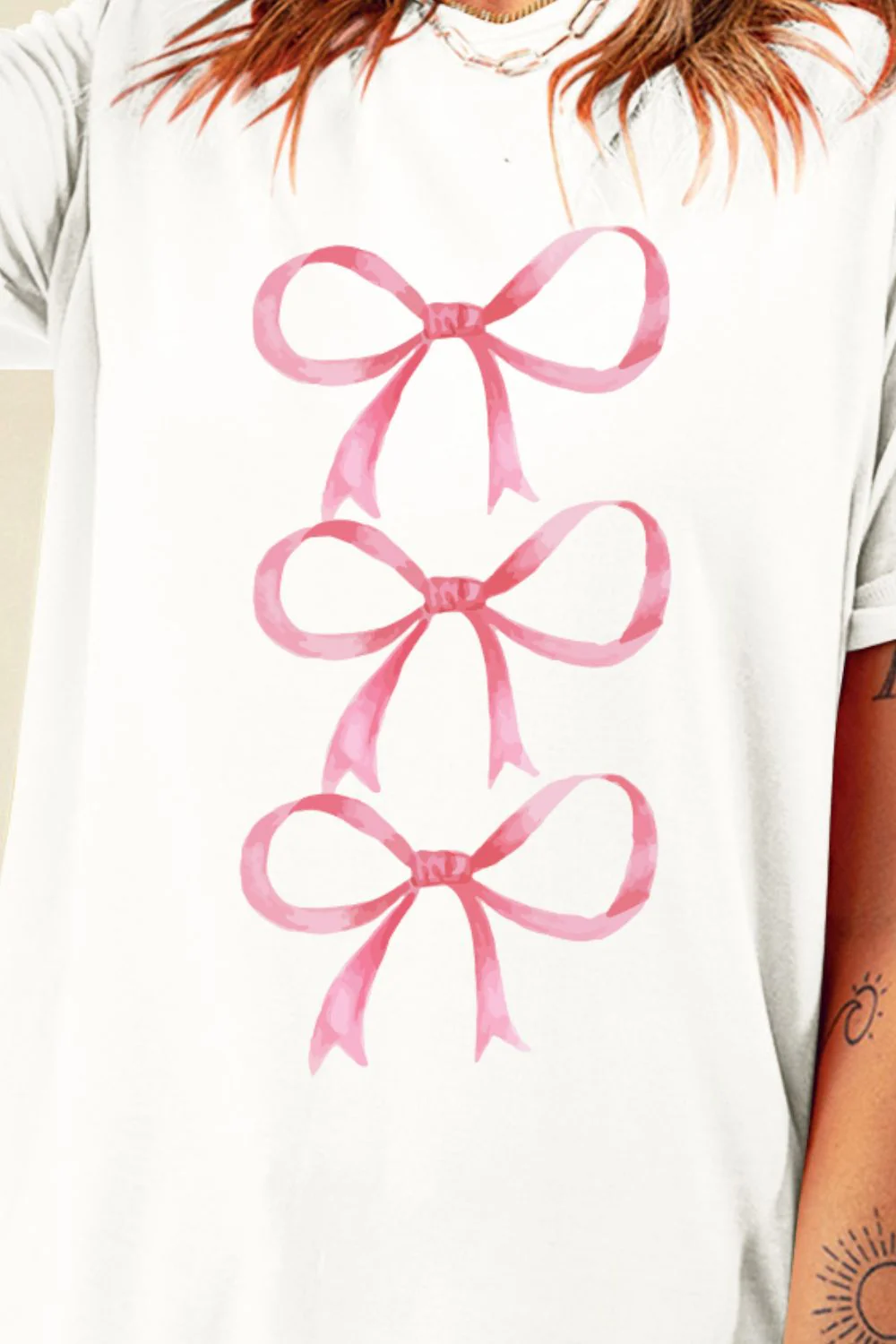 Bow Graphic Round Neck Short Sleeve T-Shirt - Image 3
