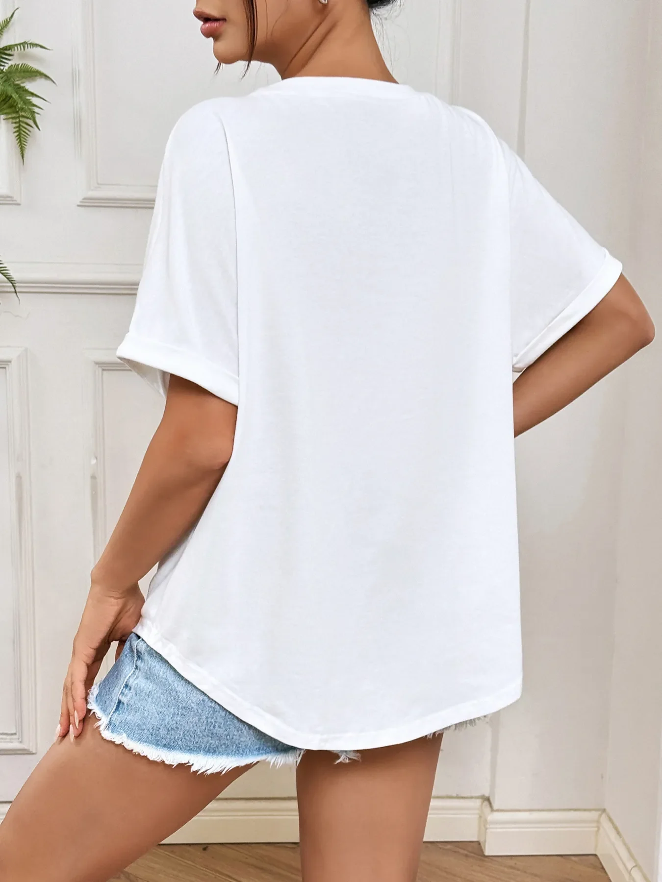 Bow Oversized Round Neck T-Shirt - Image 2