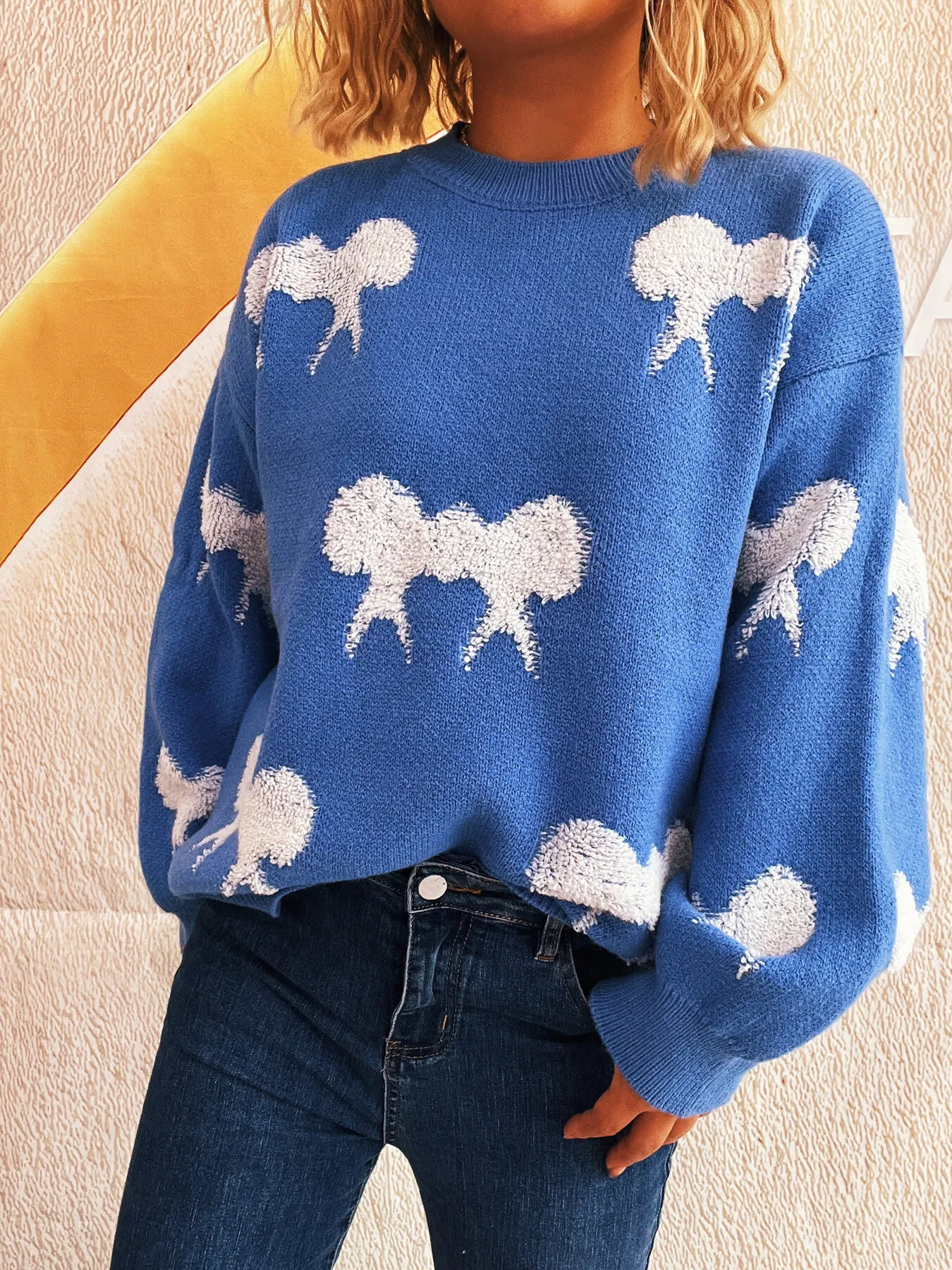 Bow Pattern Round Neck Sweater - Image 8