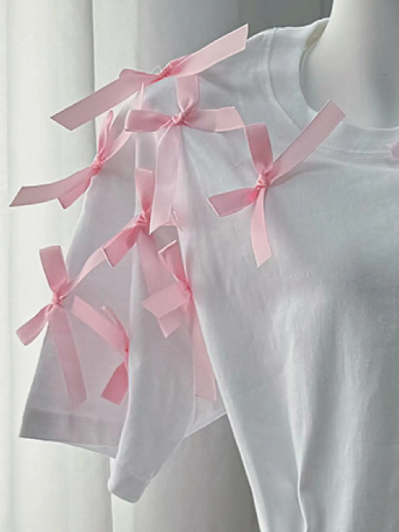 Bow Short Sleeve T-Shirt - Image 4