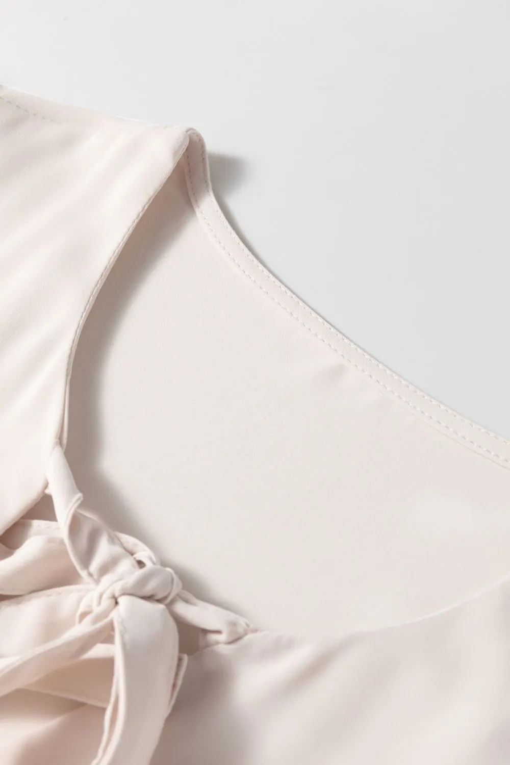 Bow Tie Short Puff Sleeve Ruffle Hem Blouse - Image 6
