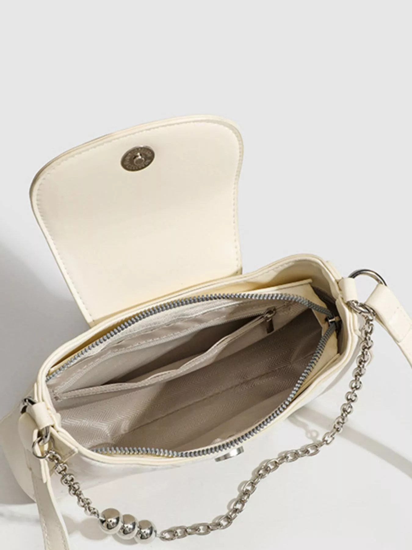 Butterfly Decor Chain Shoulder Bag - Image 6