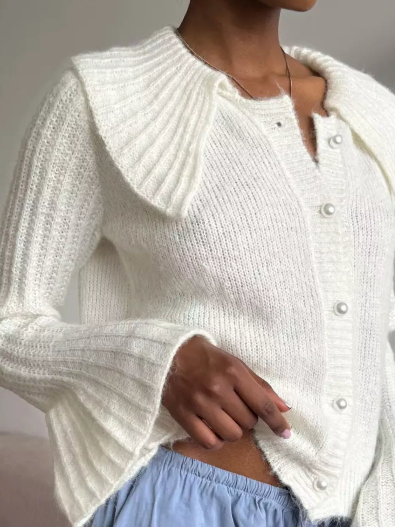 Button Up Flare Sleeve Cardigan - Image 3