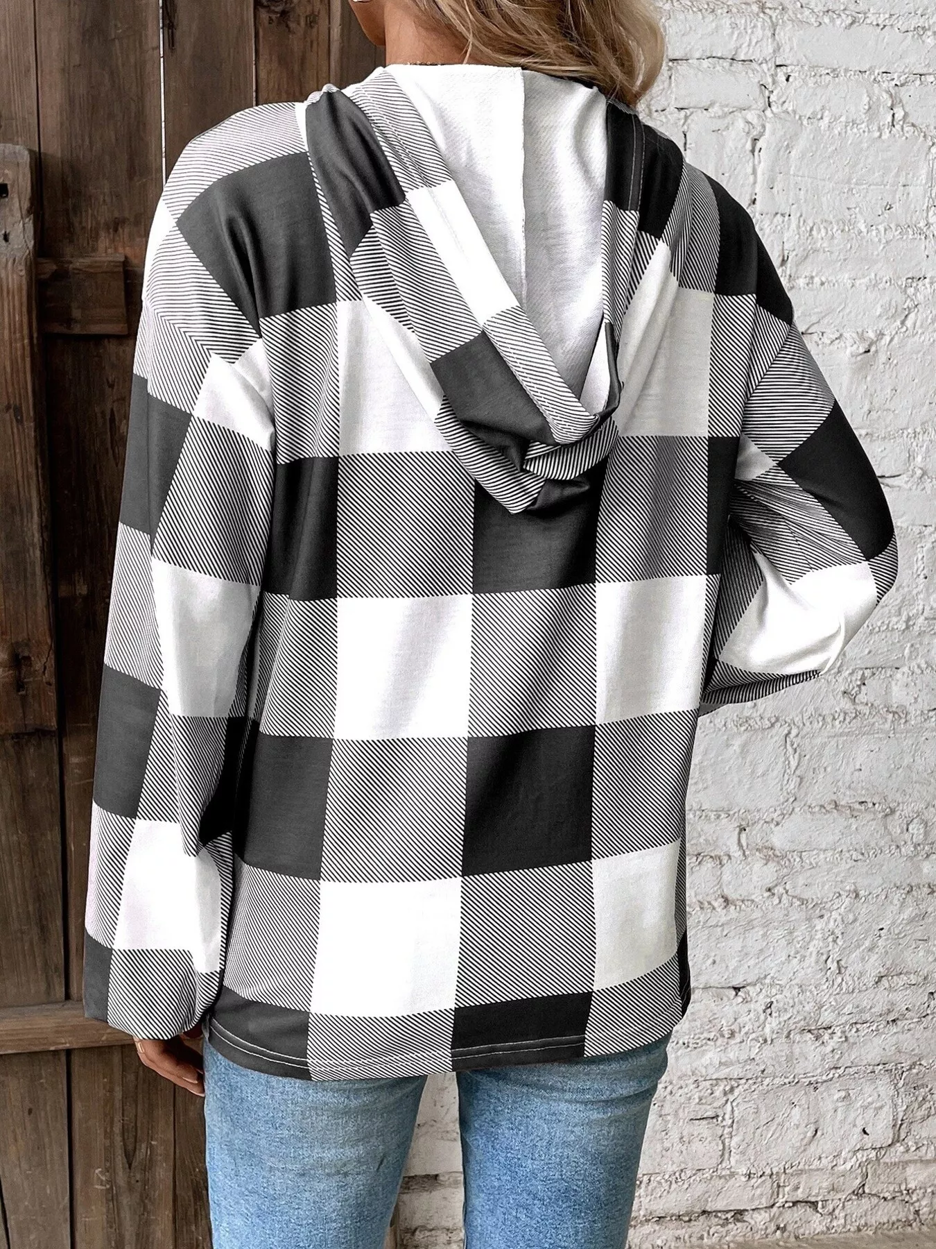 Casual Plaid Button Detail Hoodie - Image 2