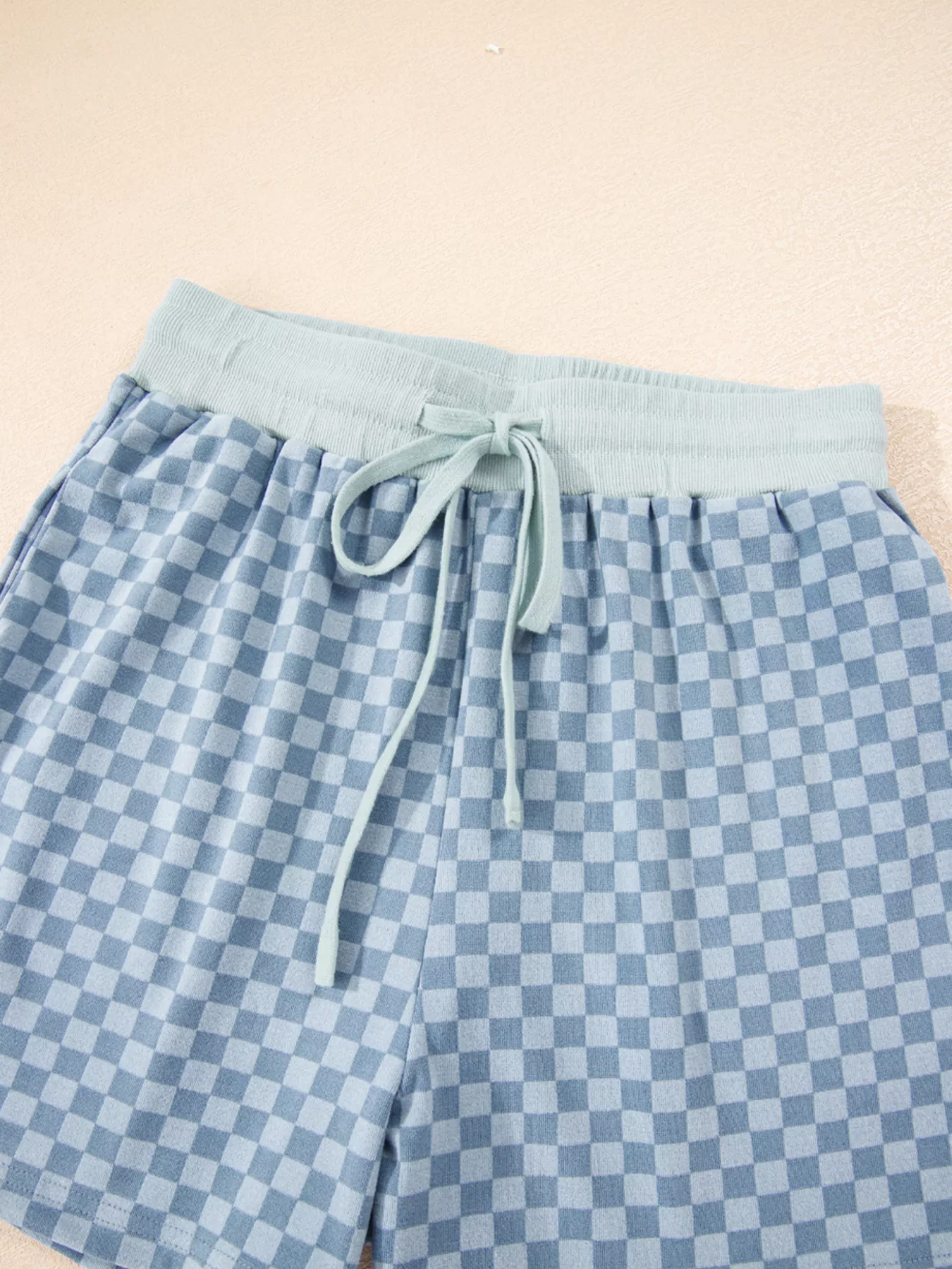 Checkerboard Long Sleeve Pullover and Shorts Set - Image 18