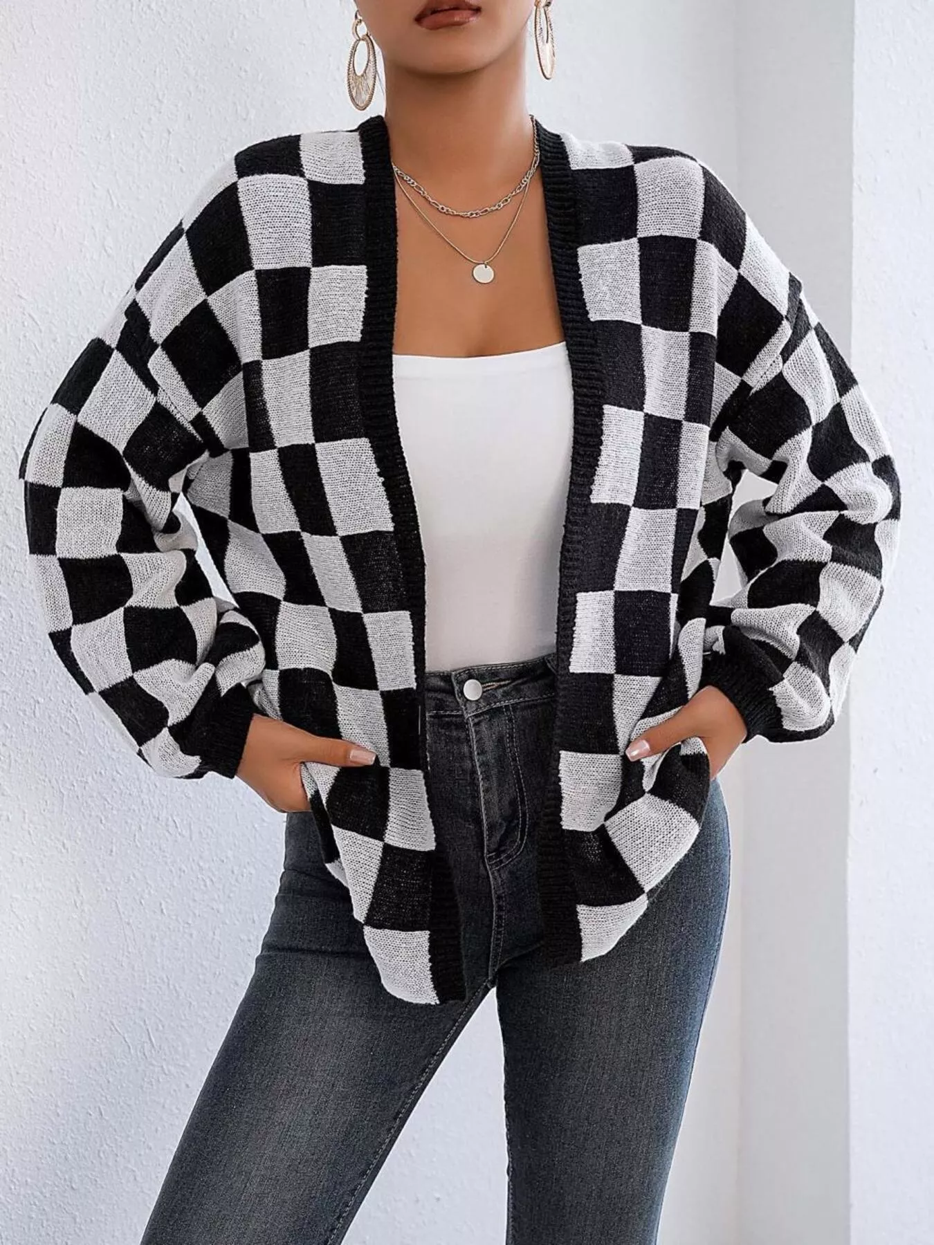 Checkerboard Pattern Open Front Knit Cardigan - Image 5