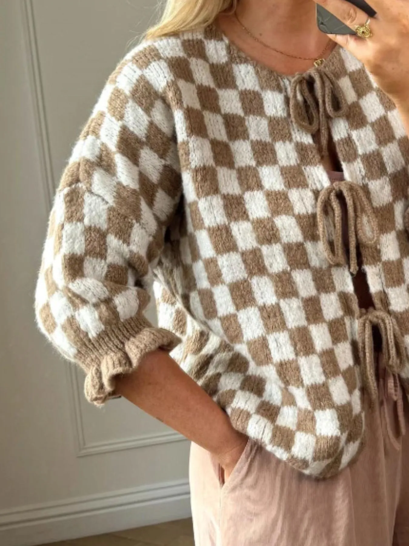 Checkered Tie-Front Knit Cardigan - Image 15