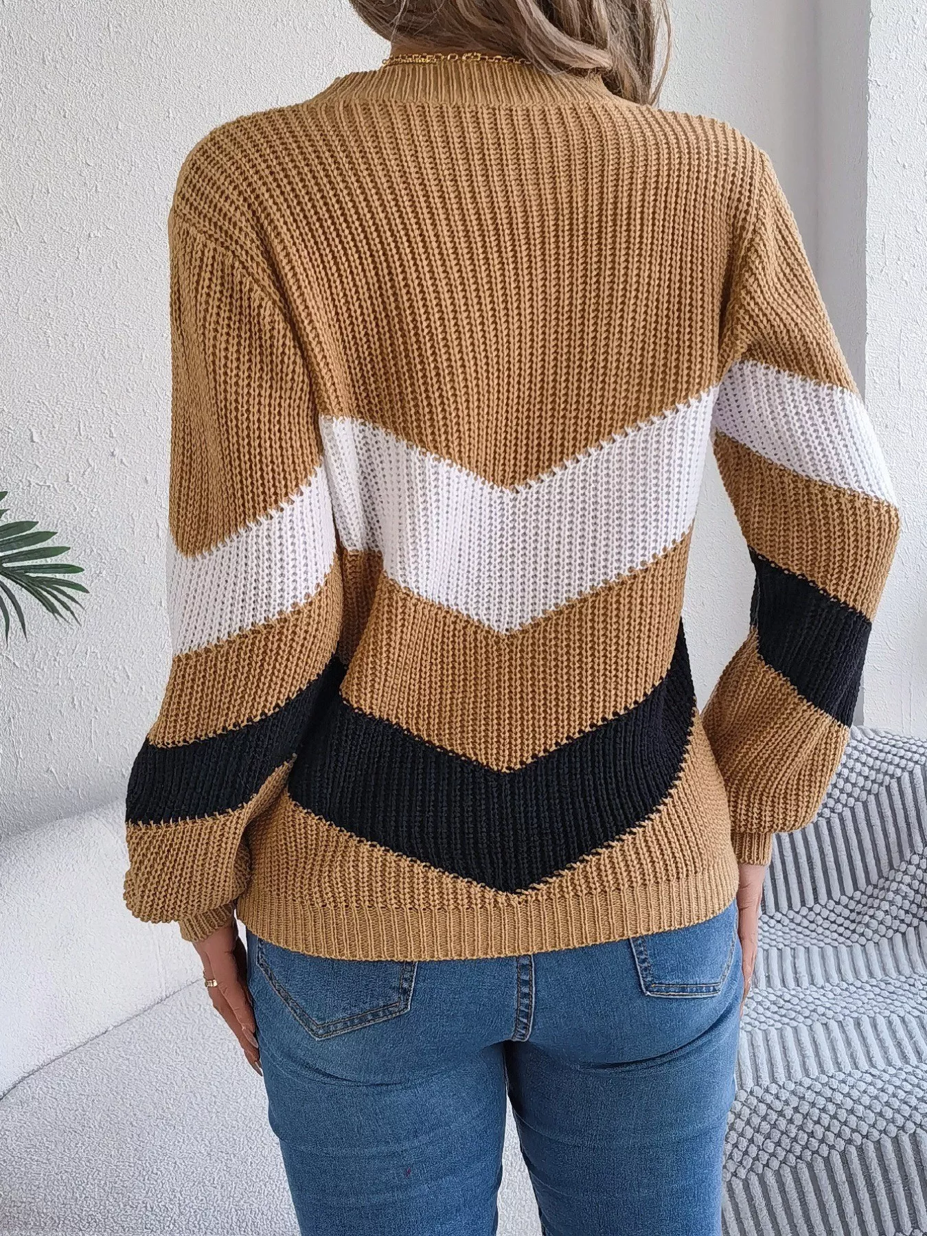 Chevron Stripe Color Block Round Neck Sweater - Image 15