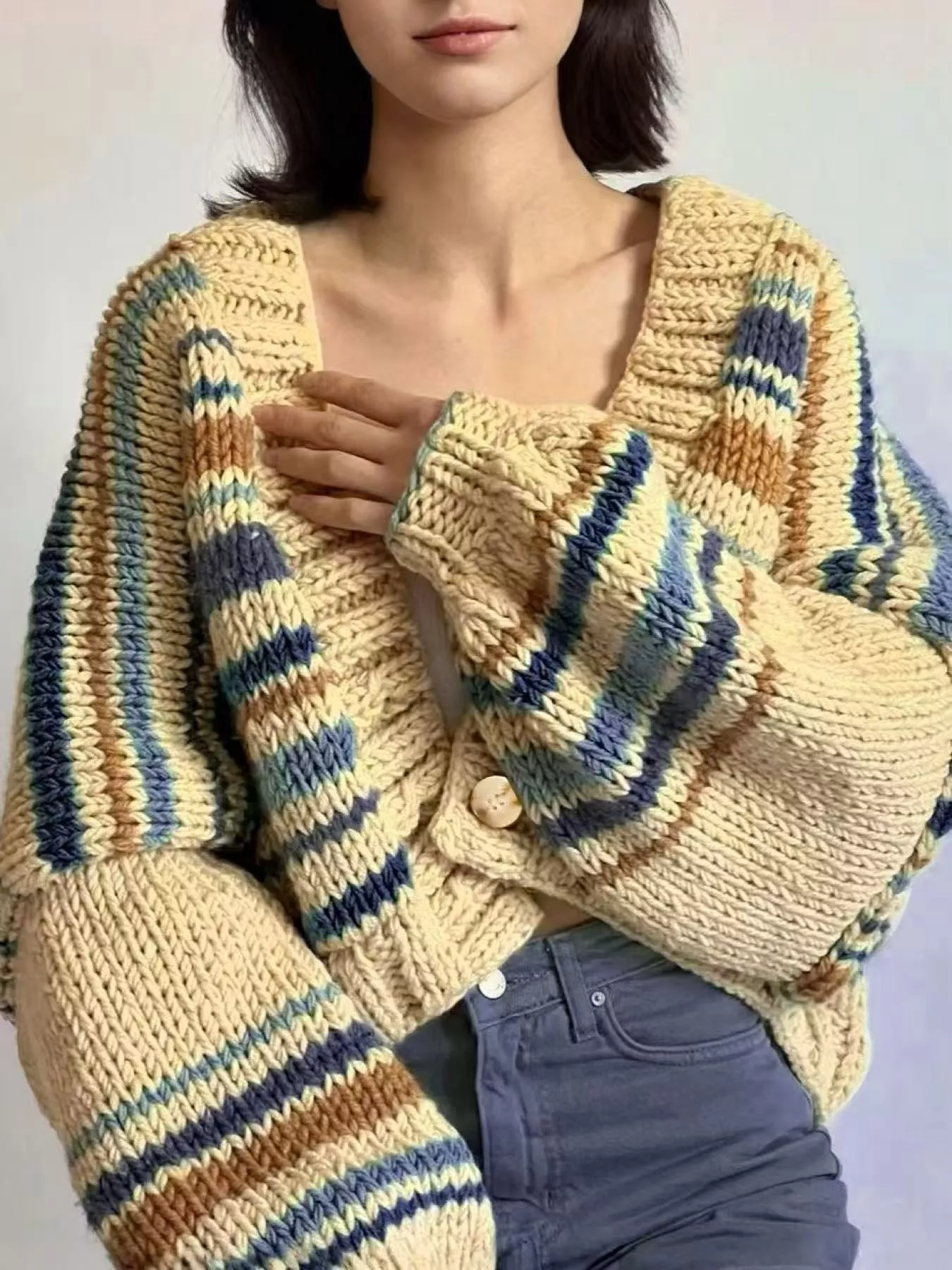 Chunky Knit Striped Cropped Cardigan - Image 3