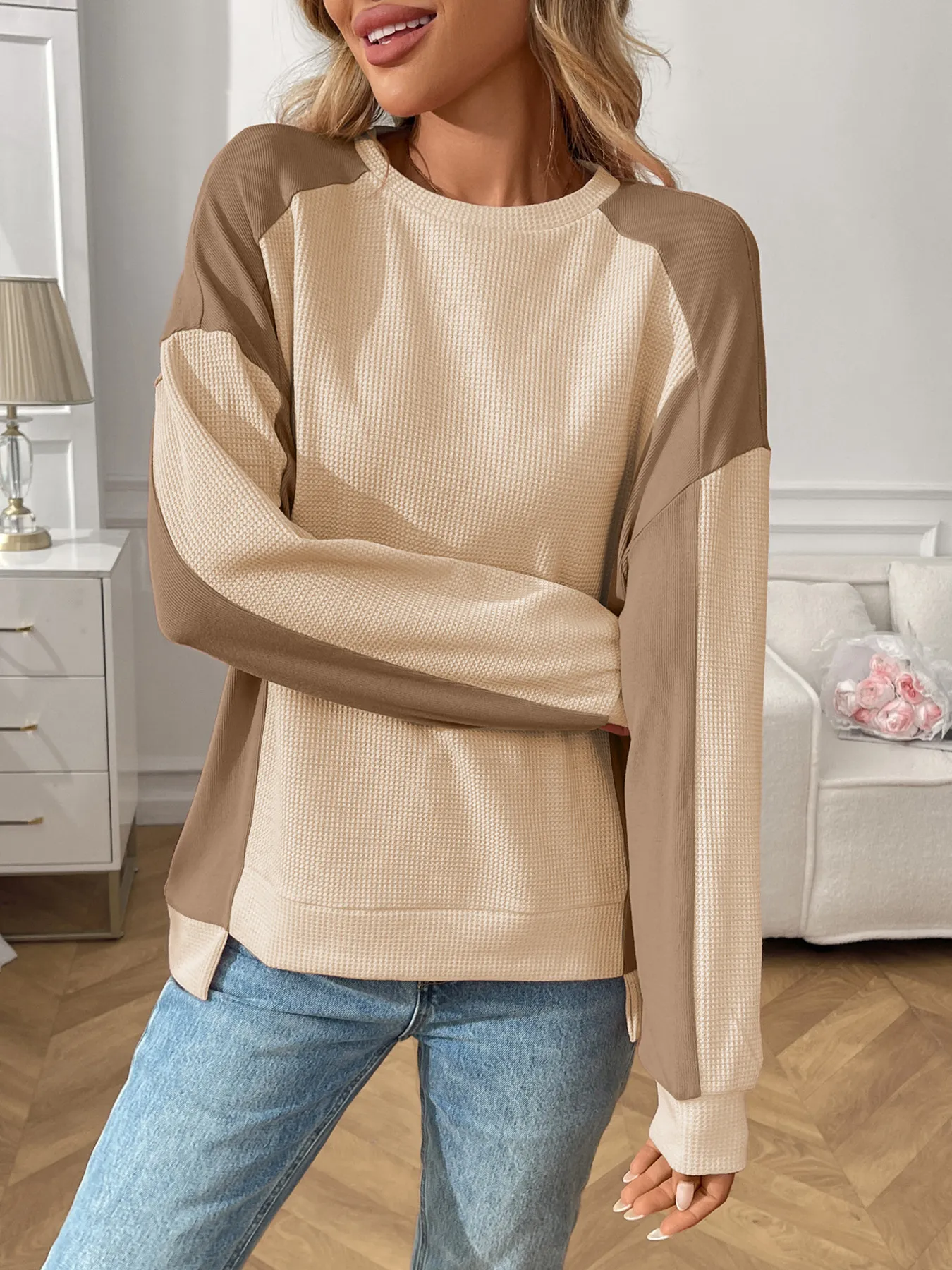 Color Block Long Sleeve Sweatshirt - Image 7