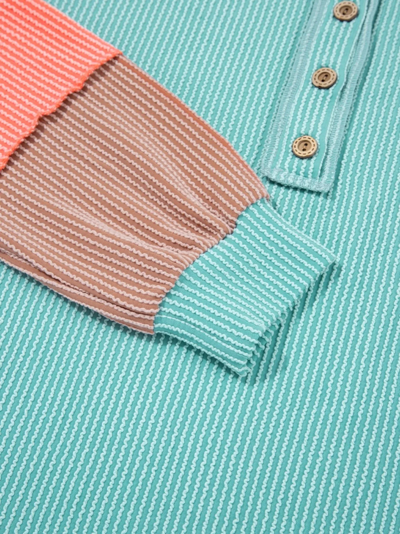 Color Block Ribbed Knit Henley Sweatshirt - Image 10