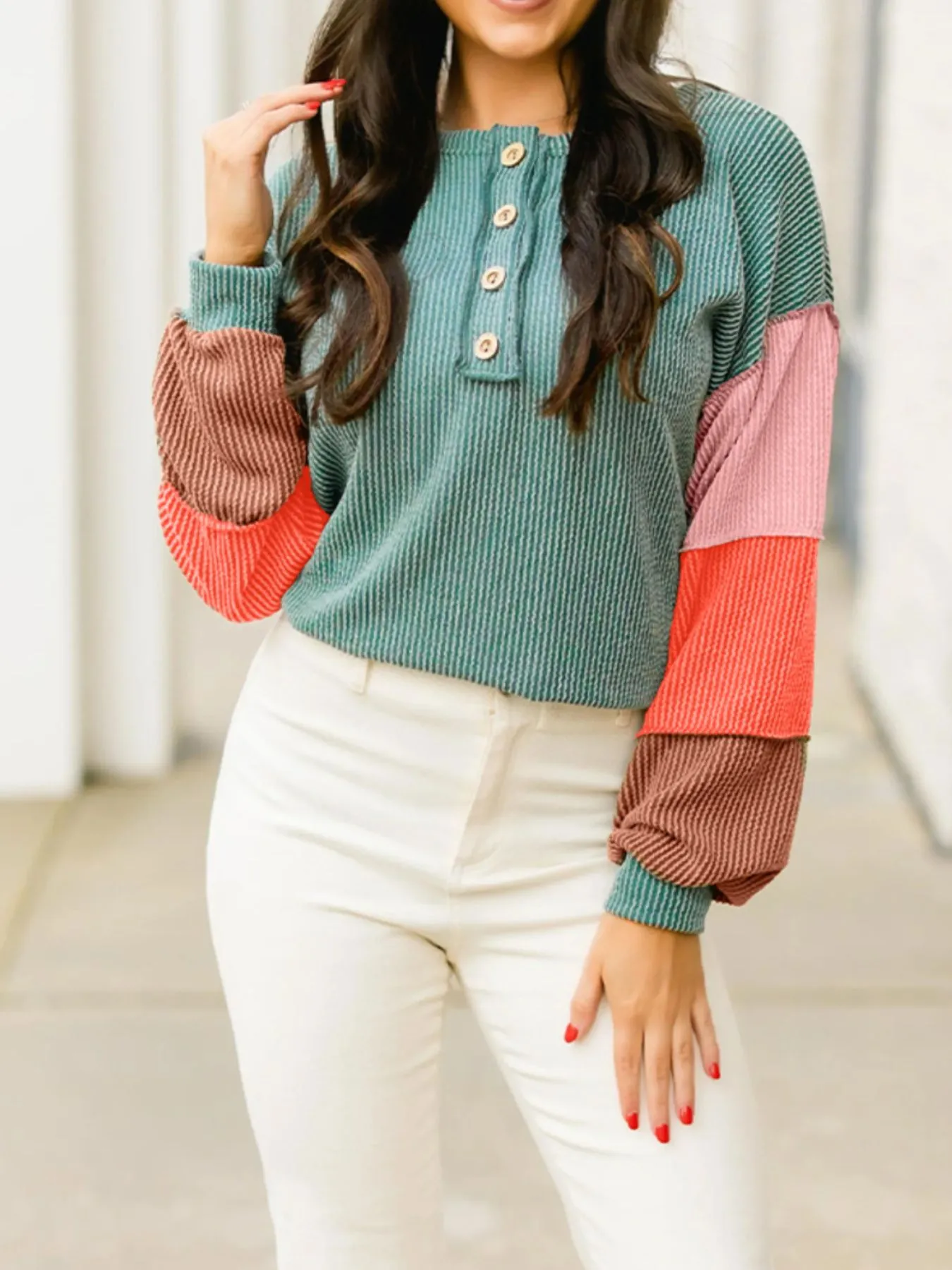 Color Block Ribbed Knit Henley Sweatshirt - Image 3
