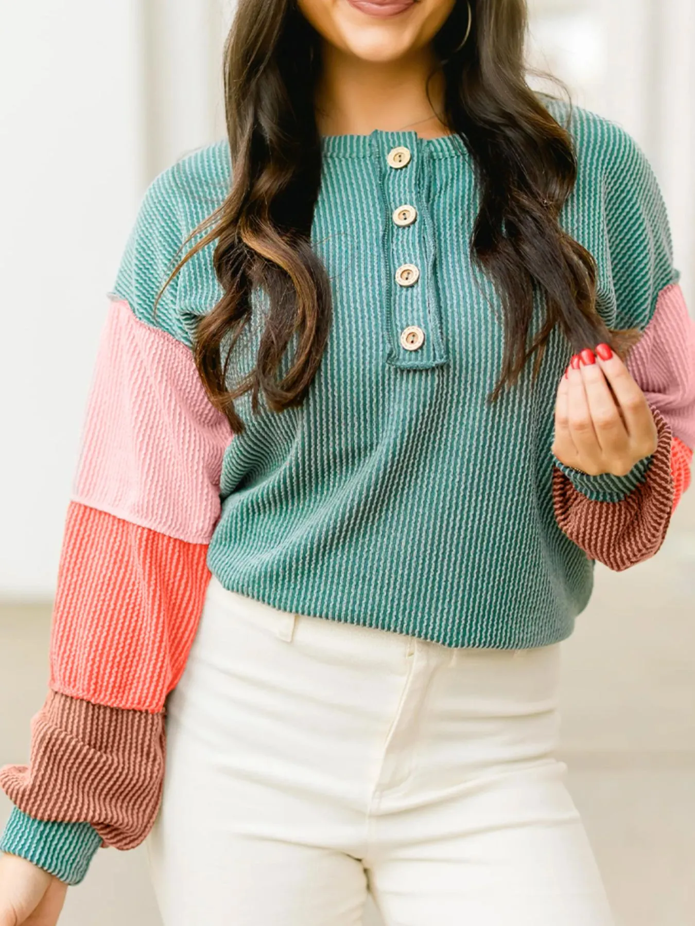Color Block Ribbed Knit Henley Sweatshirt - Image 4