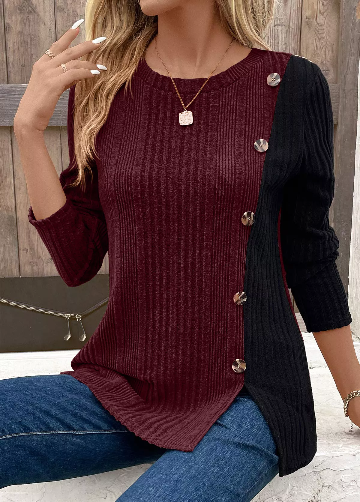 Color Block Ribbed Knit T-Shirt - Image 8