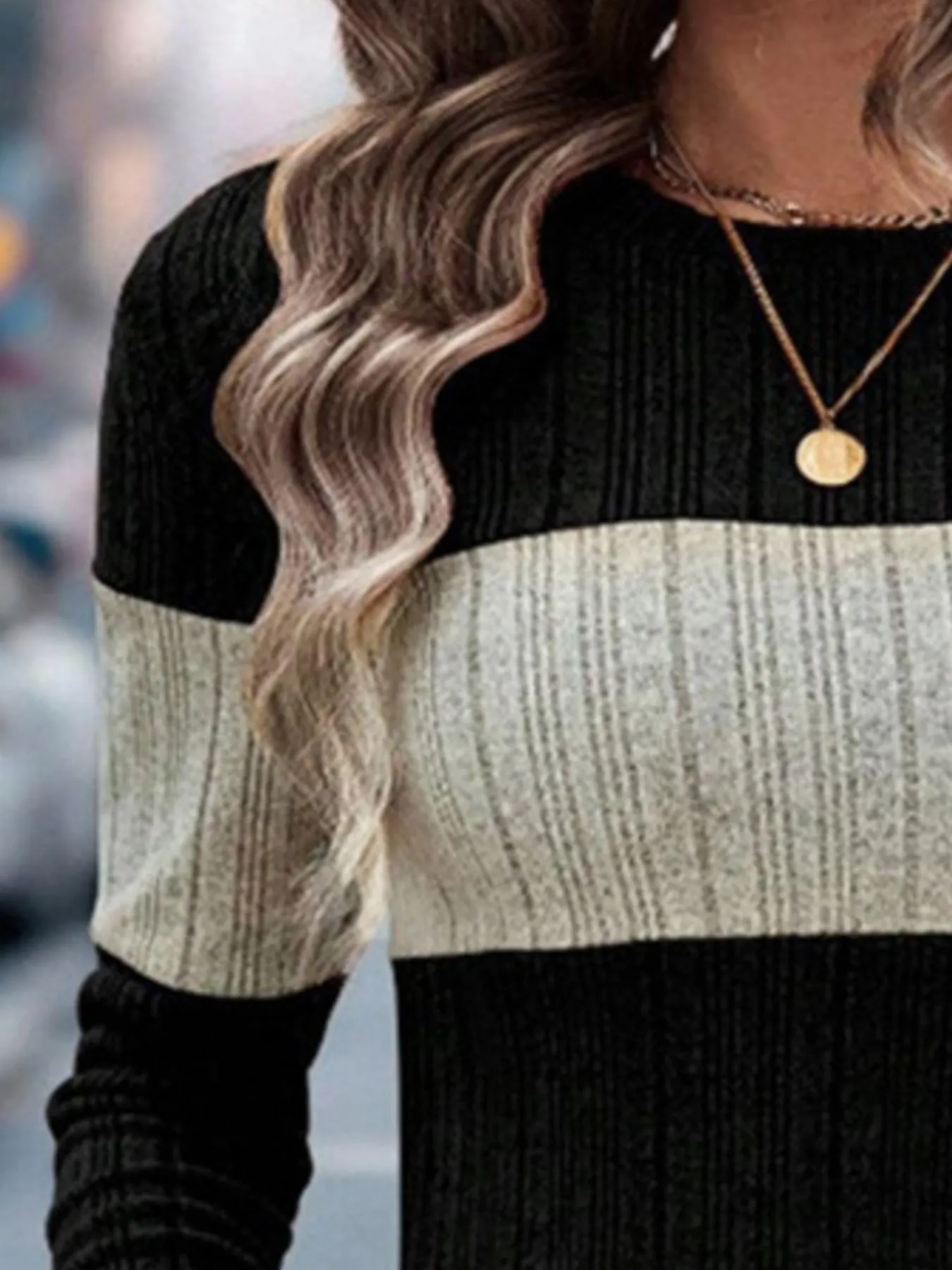 Color Block Round Neck Long Sleeve Sweater - Image 5