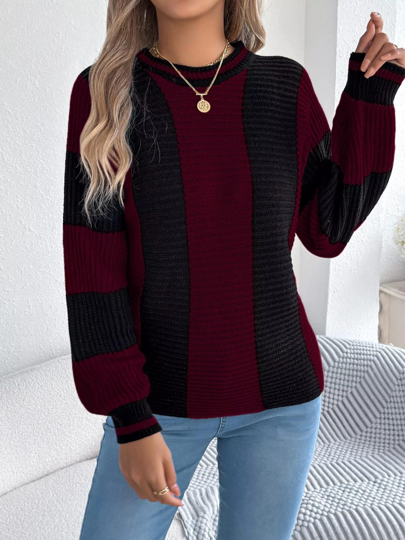 Color Block Round Neck Sweater - Image 9