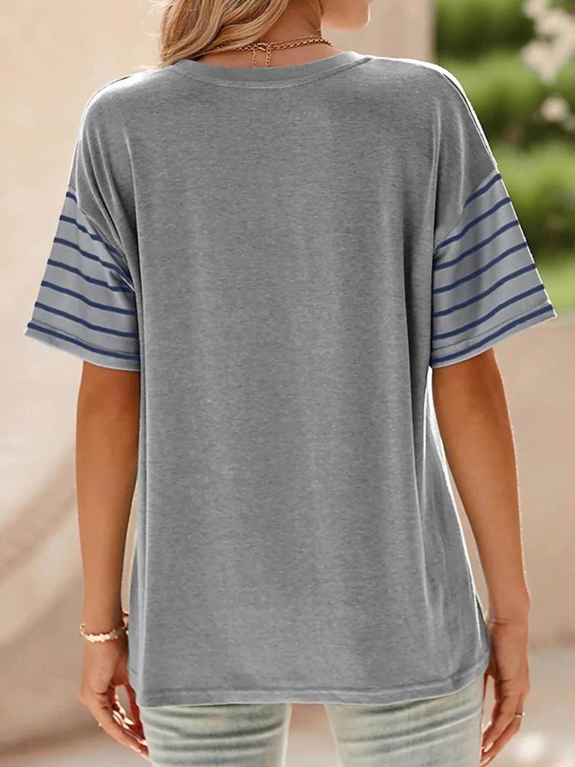 Color Block Striped Sleeve Casual T-Shirt - Image 10