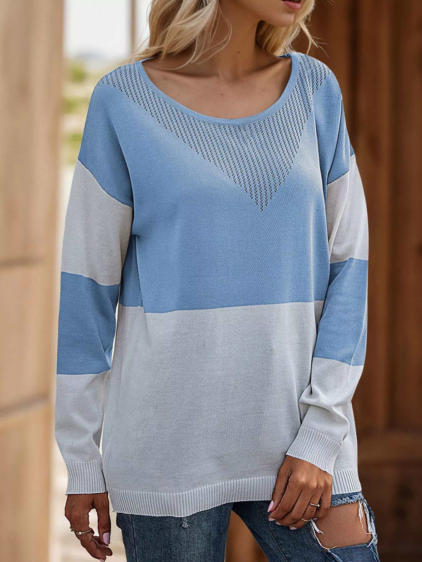 Color Block V-Neck Knit Top - Image 23