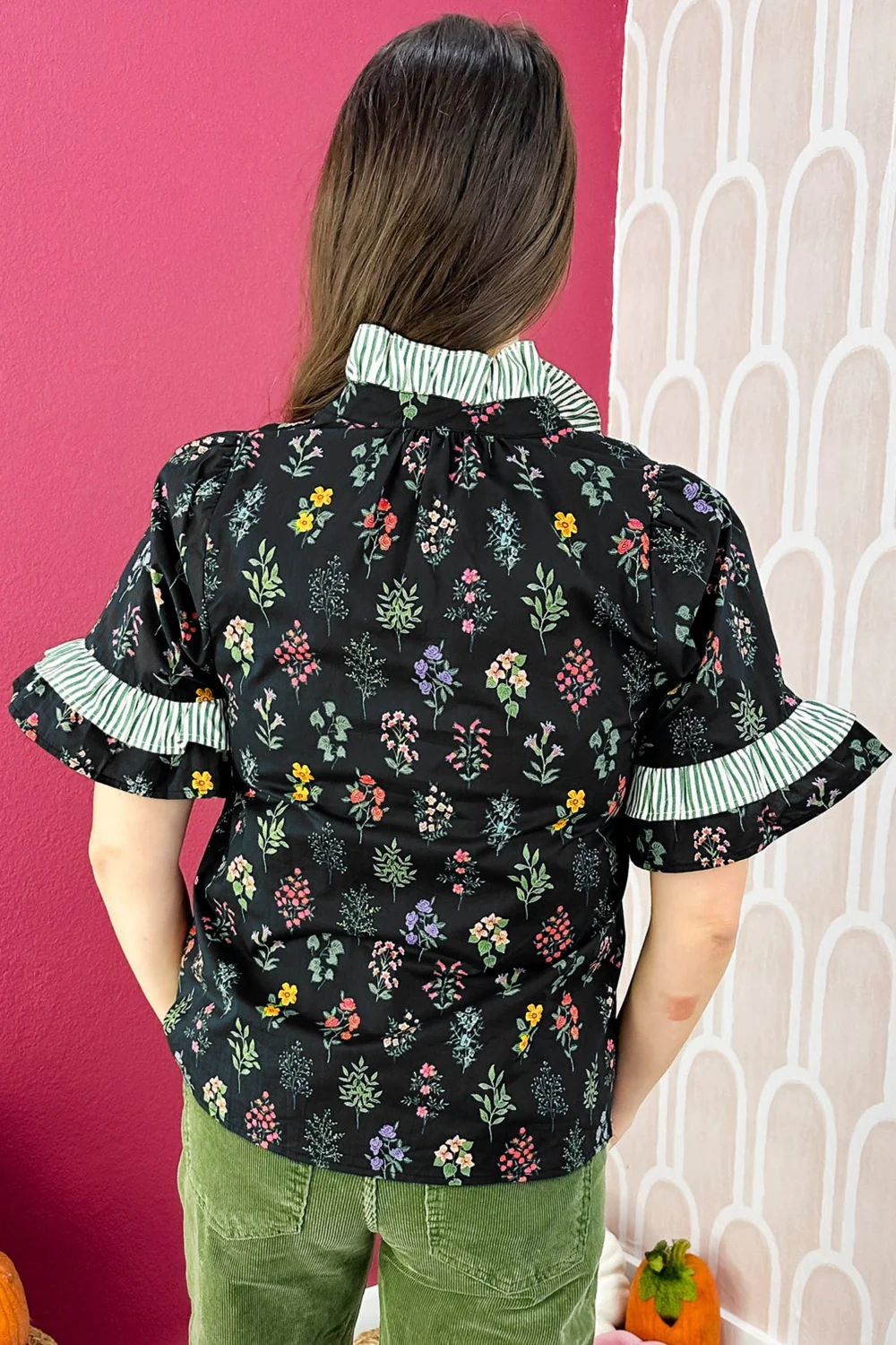 Contrast Frilled Trim Short Sleeve Floral Shirt - Image 2