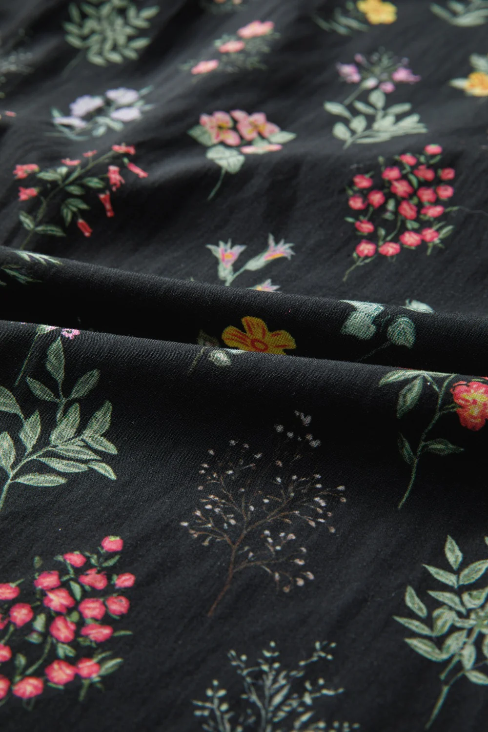Contrast Frilled Trim Short Sleeve Floral Shirt - Image 7