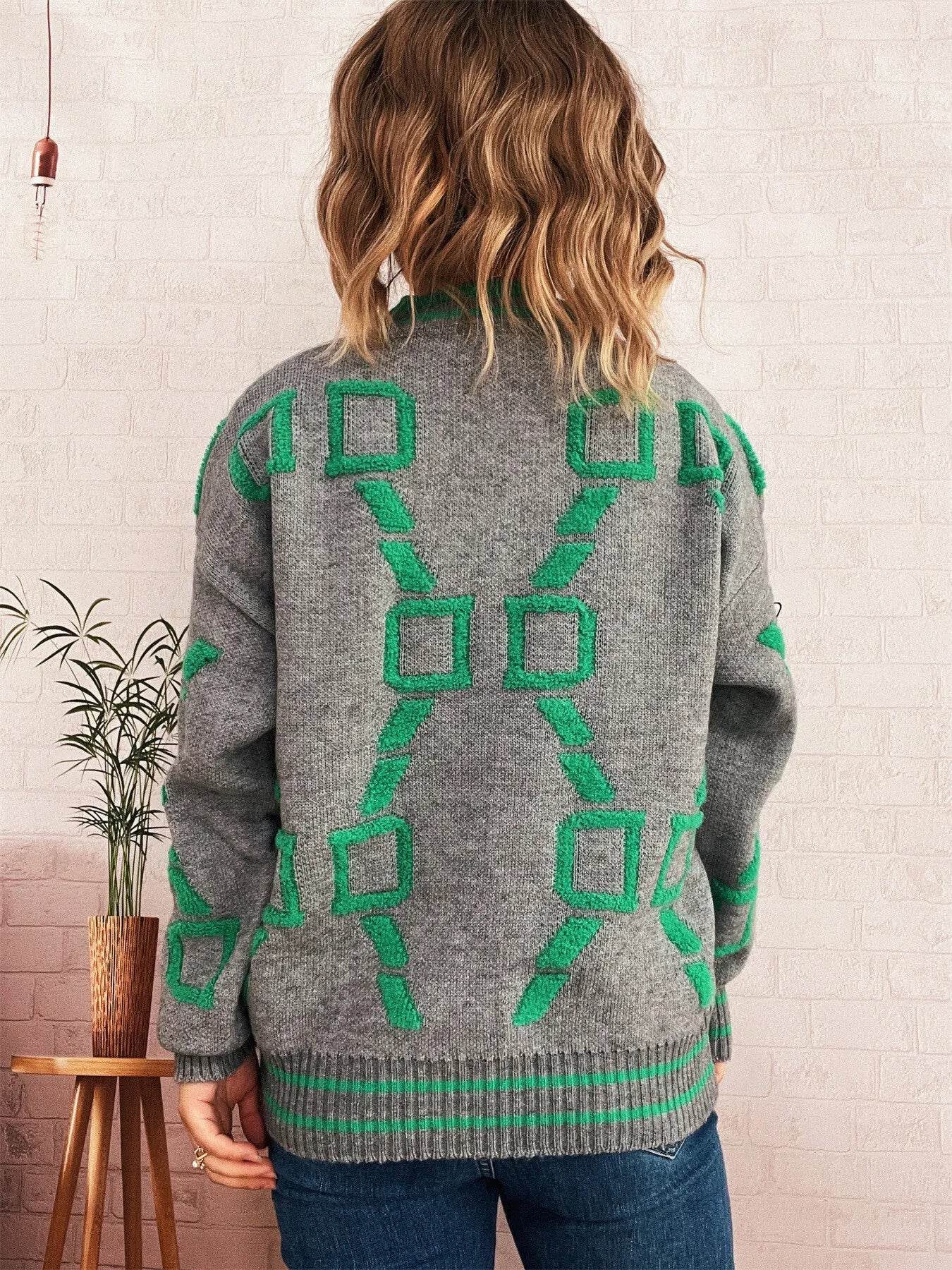 Contrast Round Neck Long Sleeve Sweater - Image 23