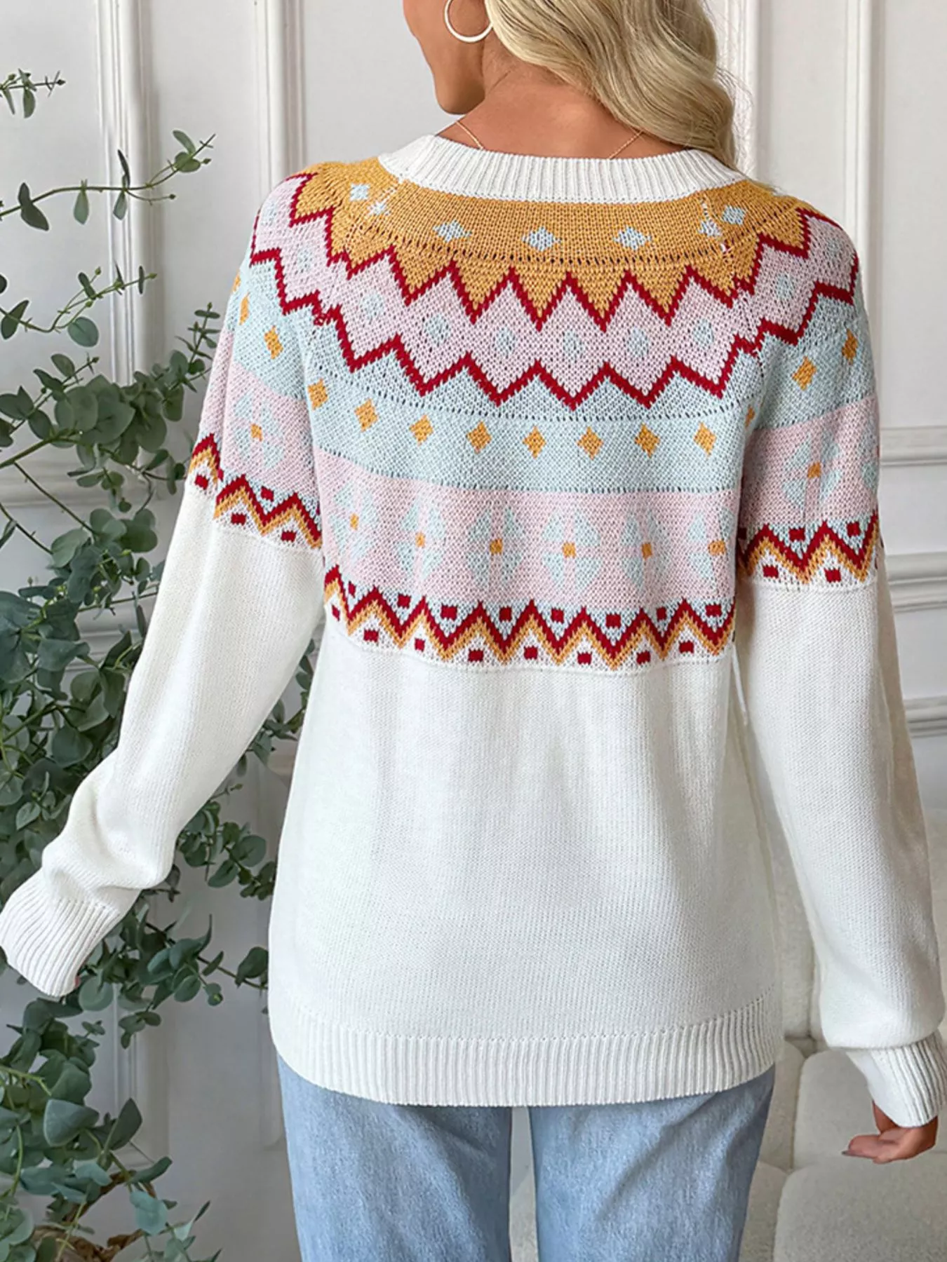 Contrast Round Neck Long Sleeve Sweater - Image 6