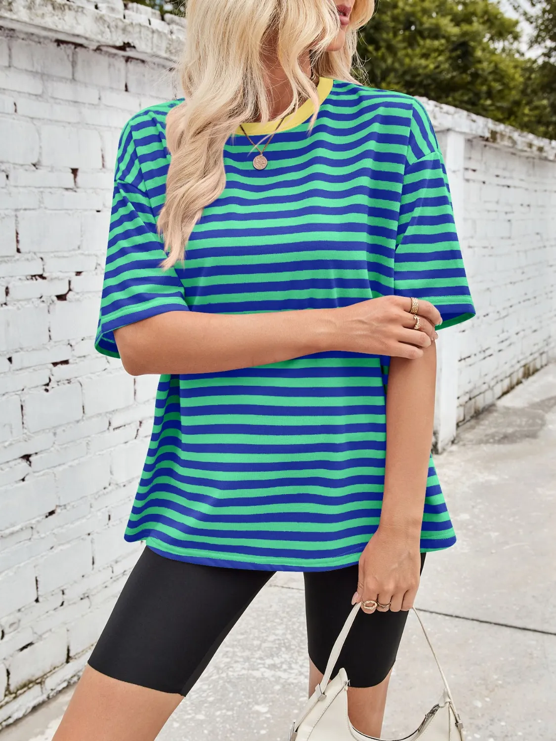 Contrast Striped Round Neck T-Shirt - Image 18