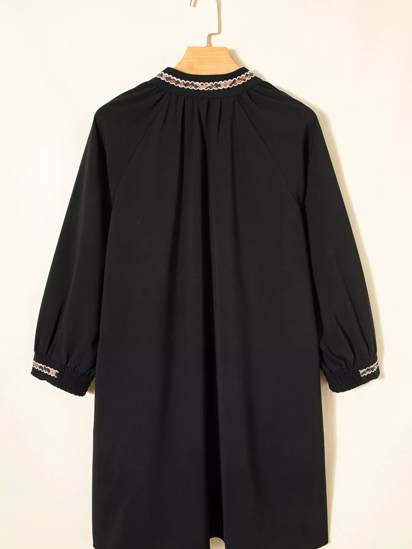Contrast Trim Bracelet Sleeve Shift Mini Dress - Image 8