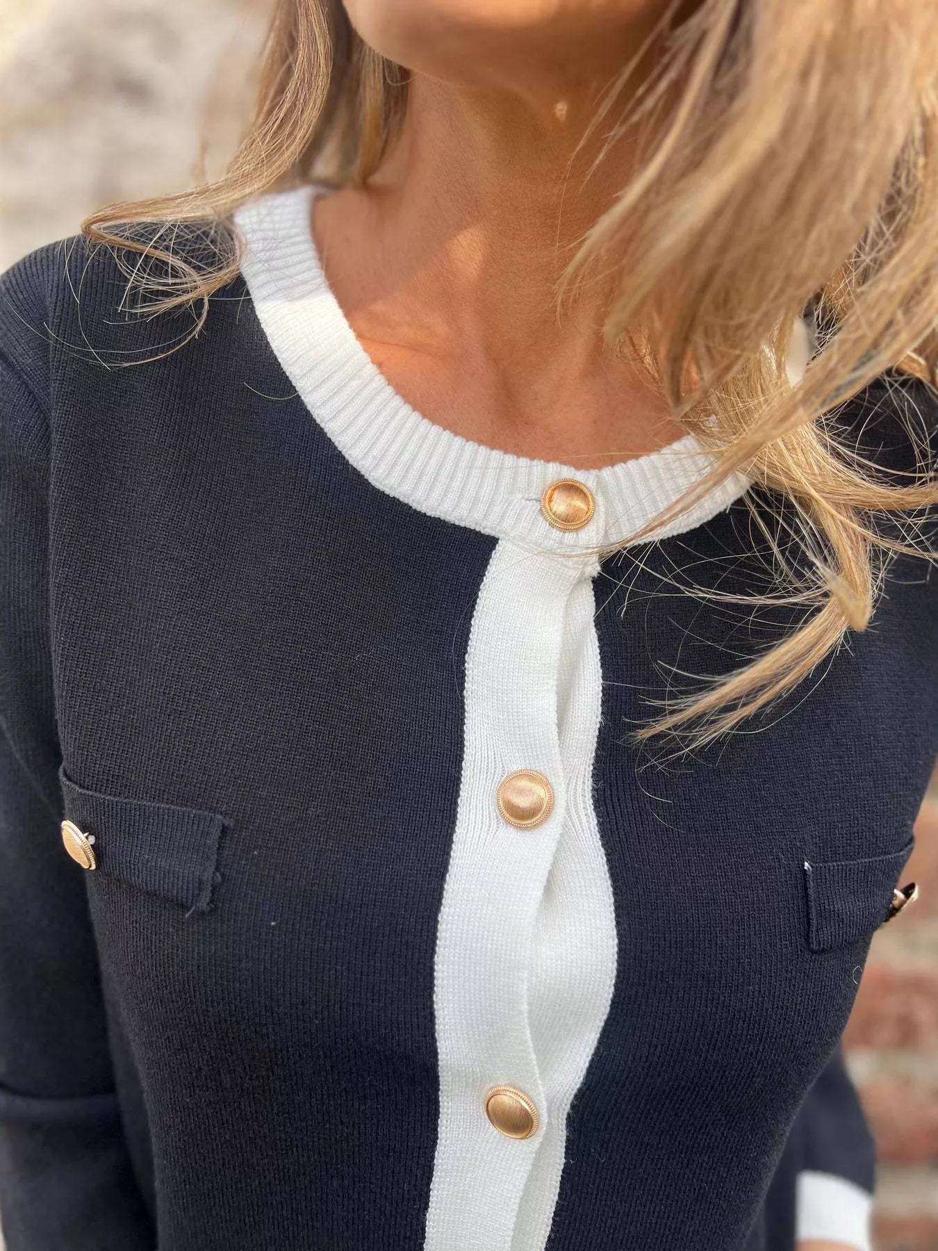 Contrast Trim Button Up Cardigan - Image 4