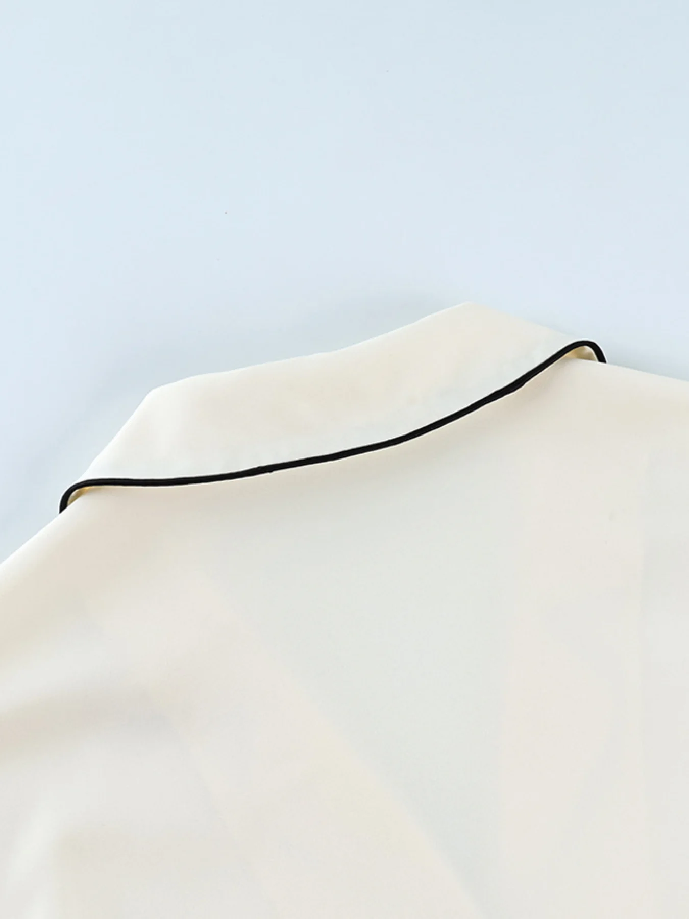 Contrast Trim Button Up Top and Pants Lounge Set - Image 7