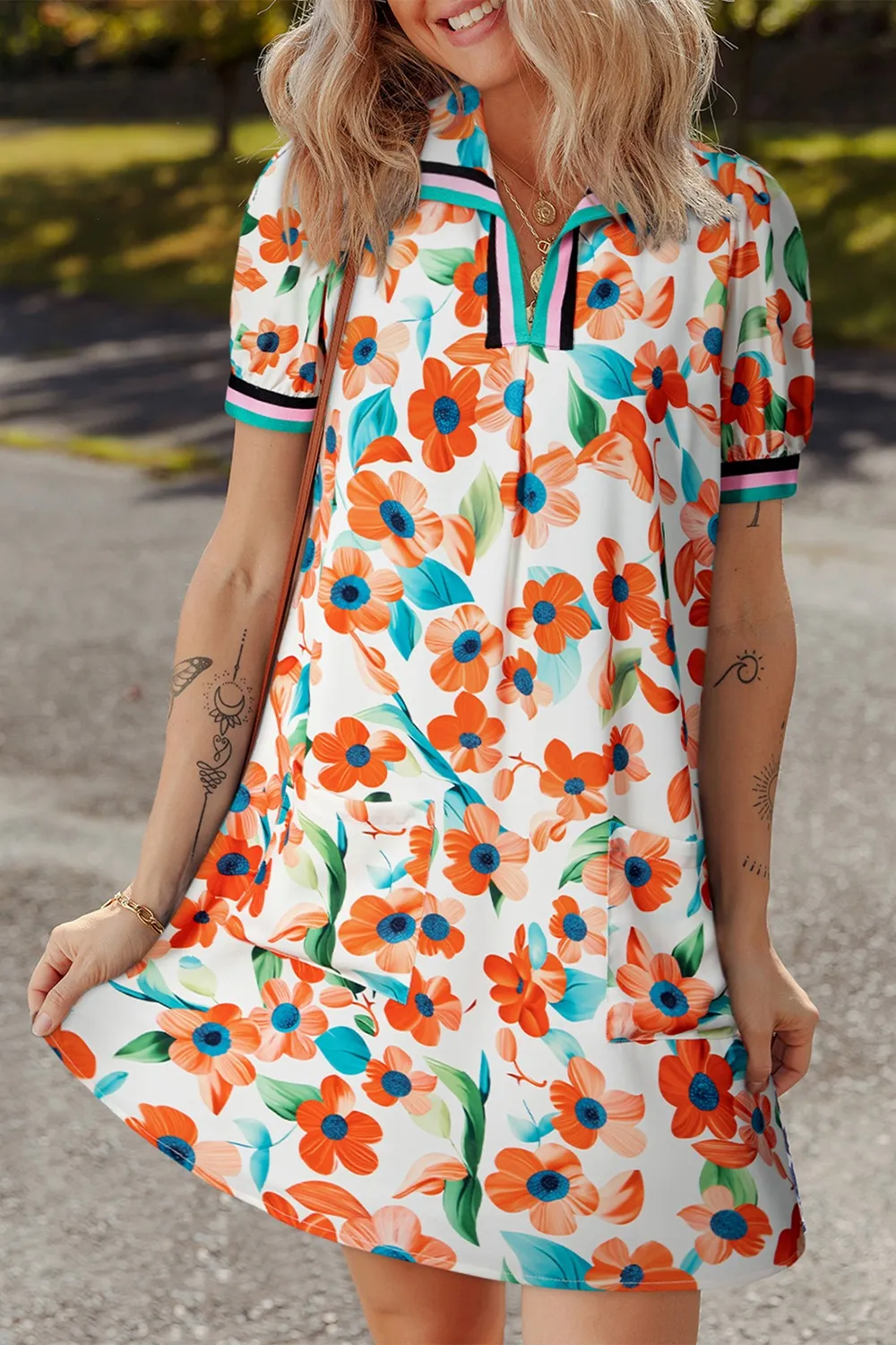 Contrast Trim Floral Split Neck Puff Short Sleeve Tiered Mini Dress