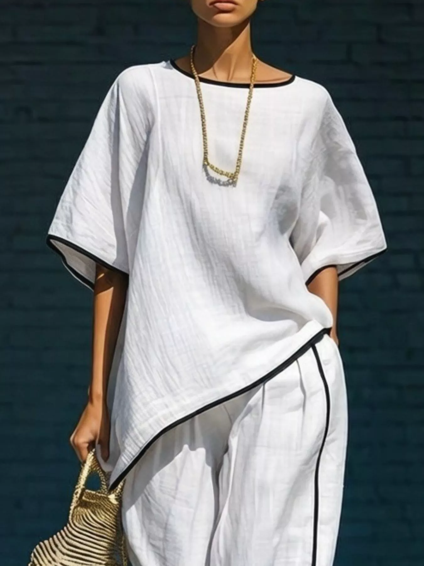 Contrast Trim Round Neck Top and Pants Set - Image 2