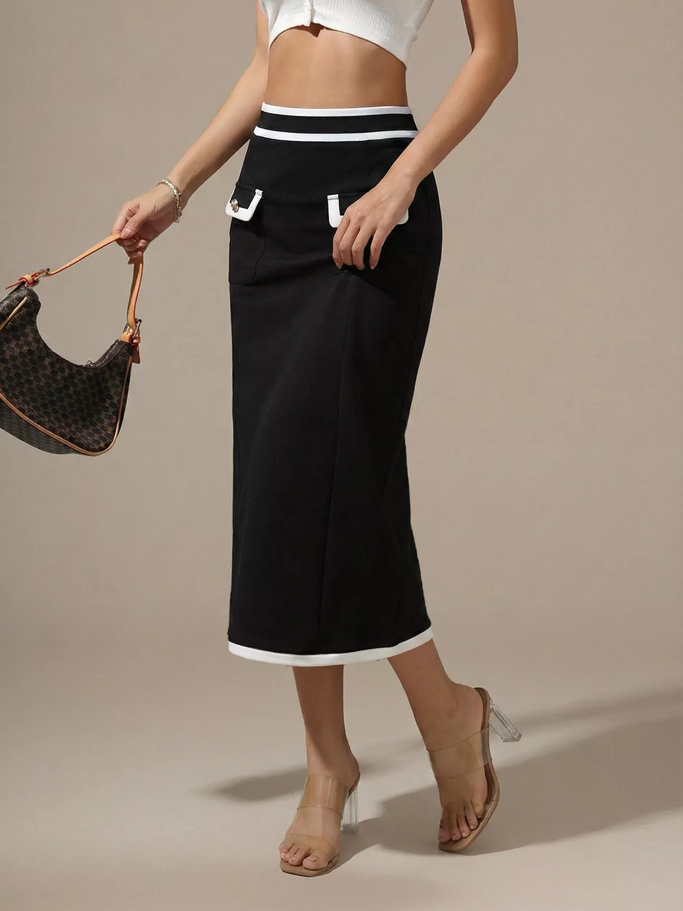 Contrast Trim Skirt - Image 3