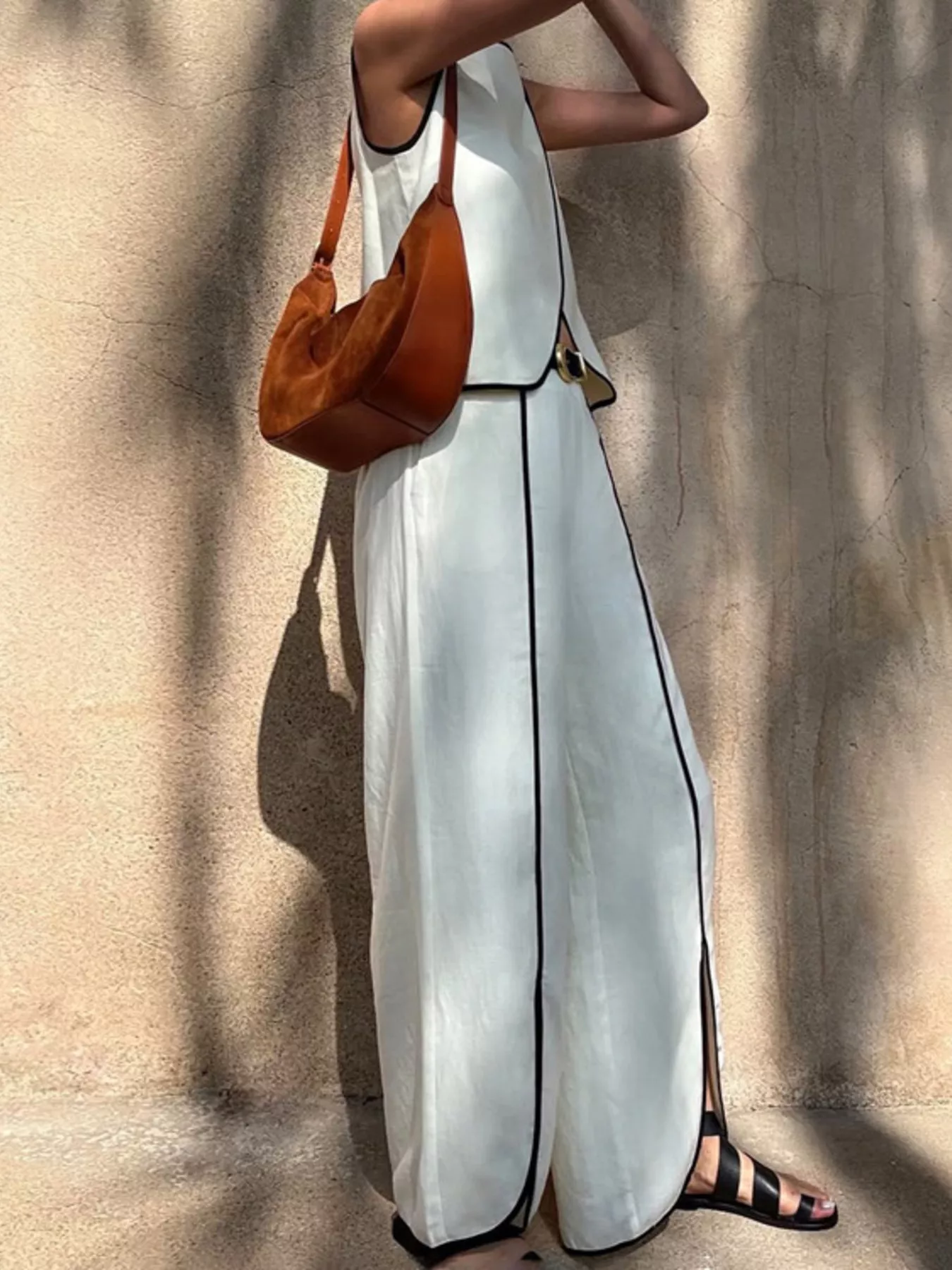 Contrast Trim Sleeveless Top and Wide-Leg Pants Set - Image 2