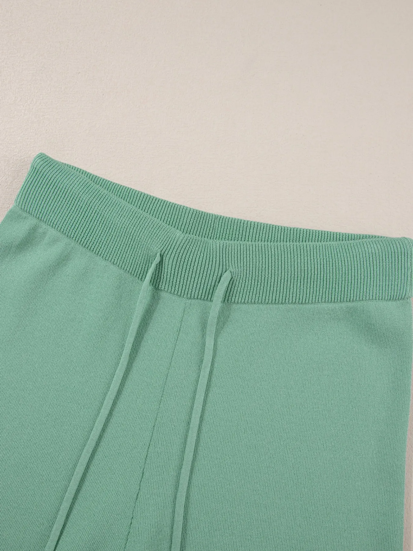Contrast Trim T-Shirt and Drawstring Pants Set - Image 11