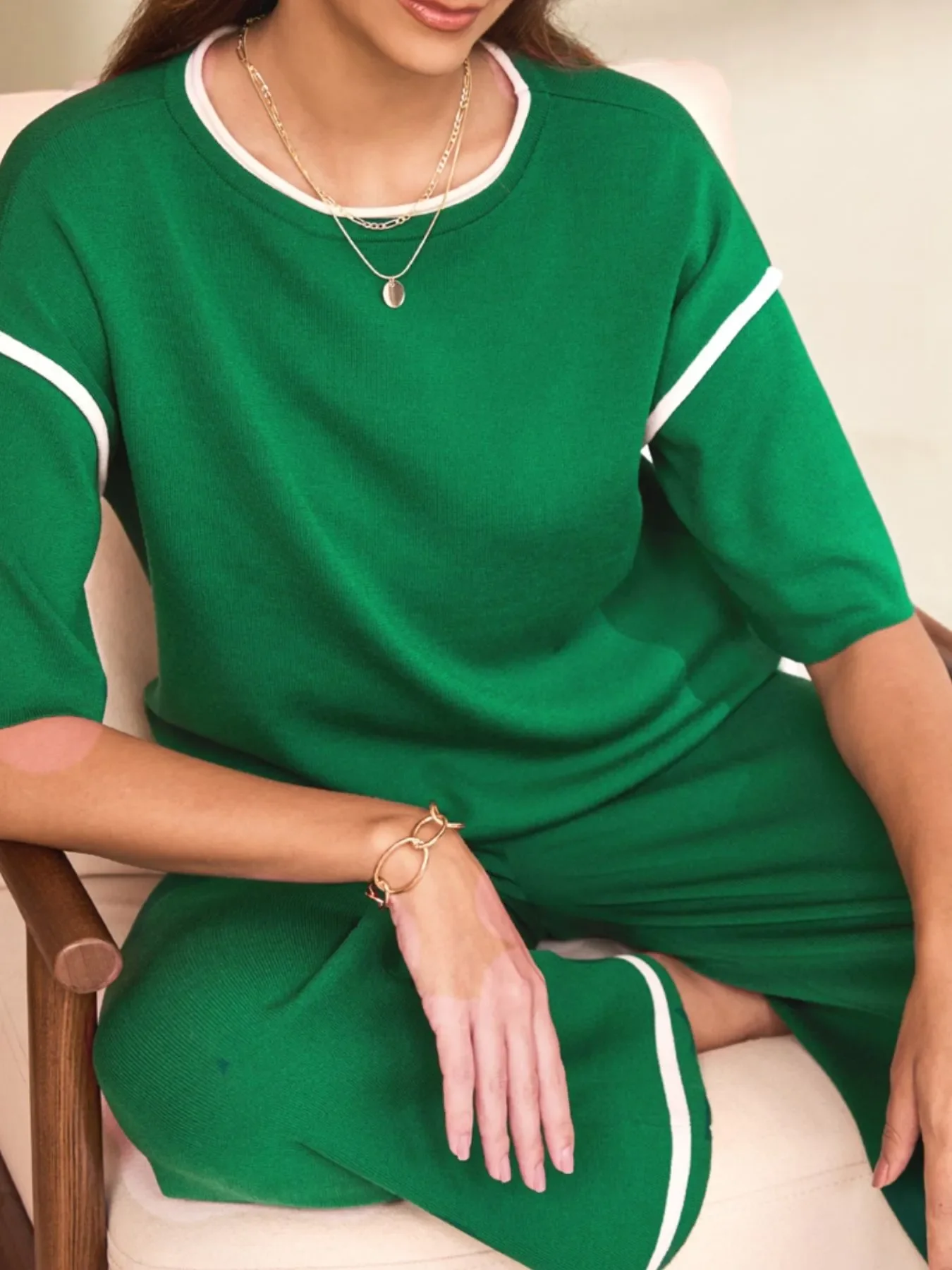Contrast Trim T-Shirt and Drawstring Pants Set - Image 15