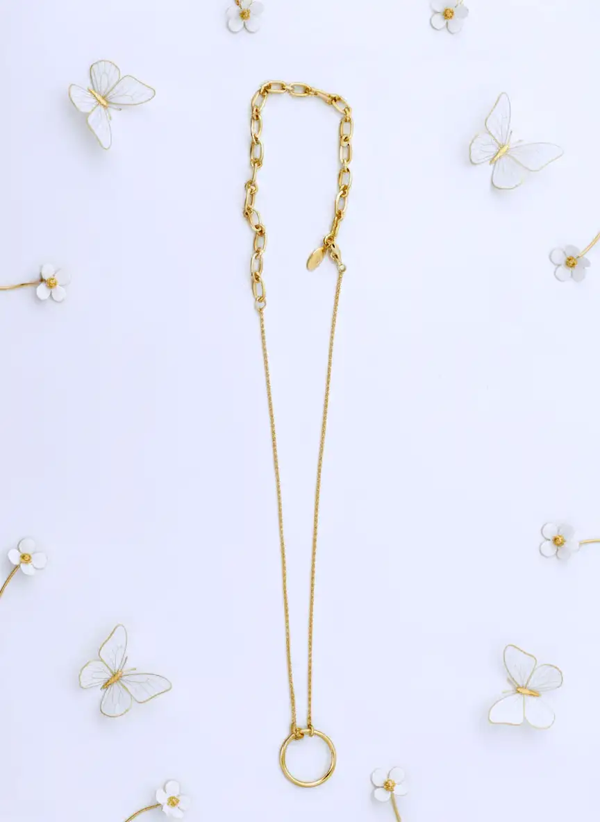 Dainty Gold Loop Necklace