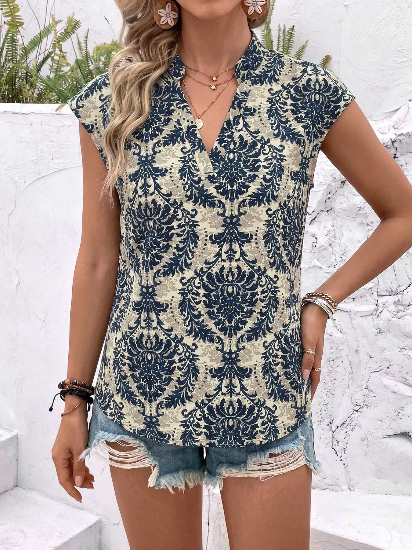 Damask Print Cap Sleeve Blouse - Image 3