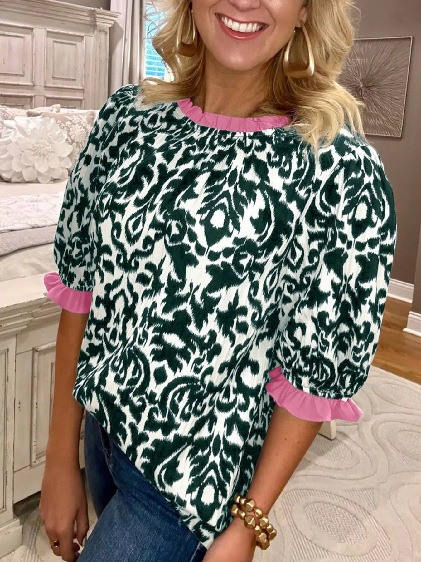 Damask Print Ruffled Color Block Detail Half Sleeve Blouse - Image 3