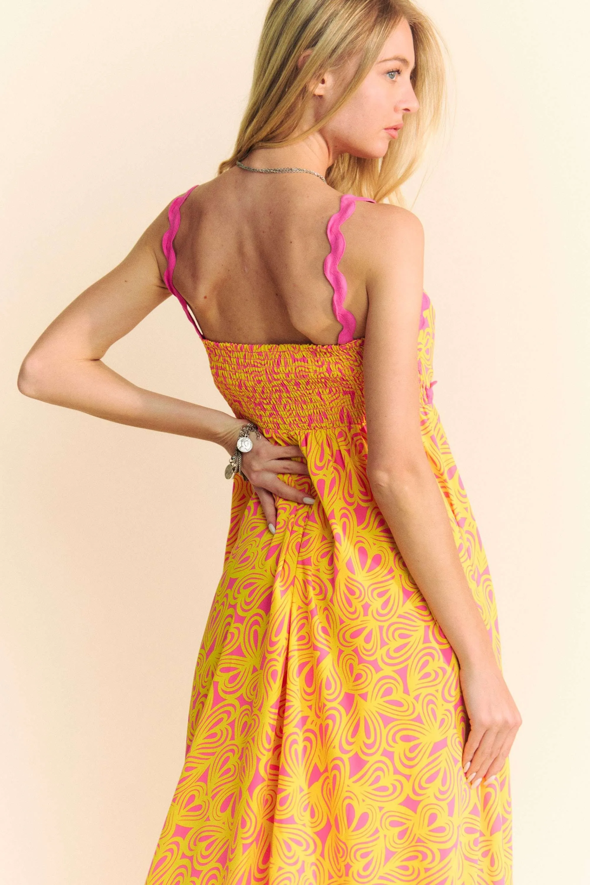 Davi & Dani Geo 2 Tone Printed Wavi Trim Tiered Maxi Dress - Image 4