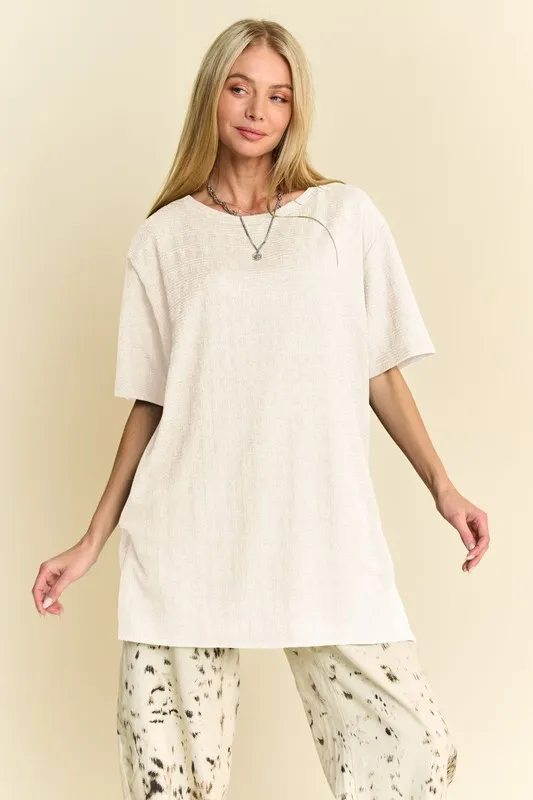 Davi & Dani Short Sleeve Side Slit T-Shirt with Pockets - Image 5